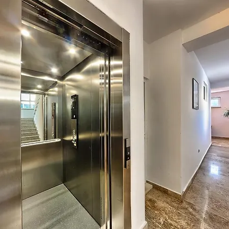 Hotel Nano