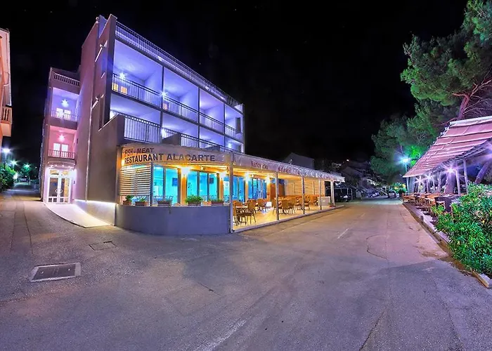 Hotel Nano Drvenik (Split-Dalmatia)